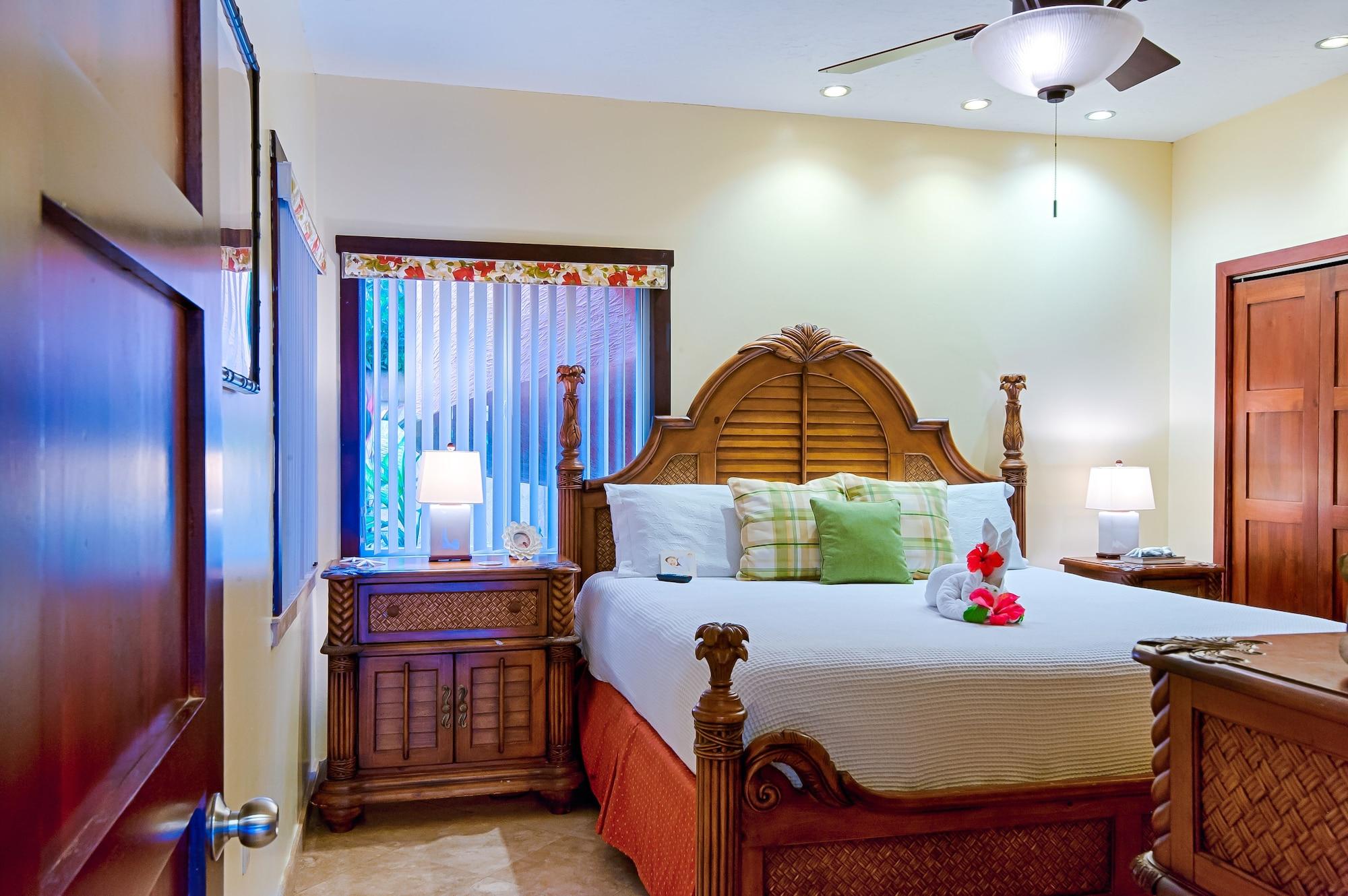 Infinity Bay Spa & Beach Resort Уест Бей Екстериор снимка